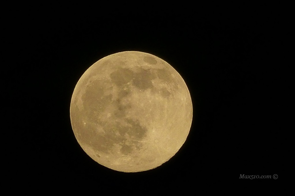 The moon dal Mutarun 
